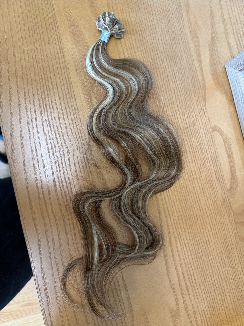 BELLAMI Professional 18” Wavy K-TIP Hot Toffee Blonde